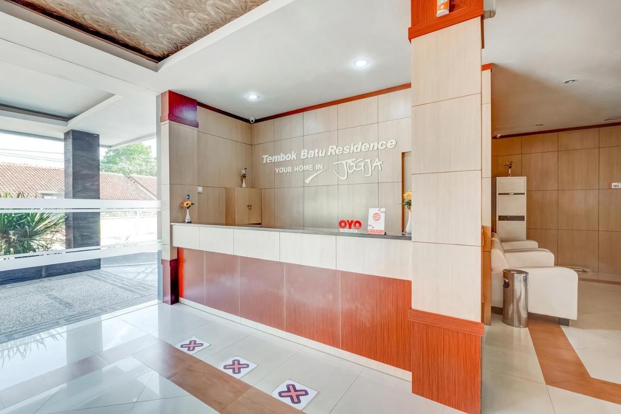 Oyo Flagship 3726 Tembok Batu Residence Tugu المظهر الخارجي الصورة